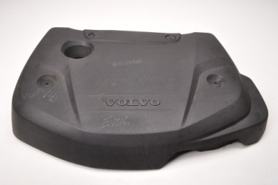 Volvo v40 ii защита крышка двигателя 31480667 фото №1