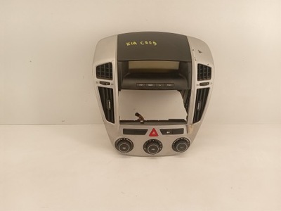 Панель обдув кондиціонера kia ceed фото №1