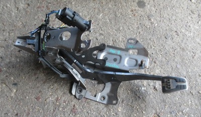 Ford fiesta mk7 1.0 eb педаль тормоза 8v5j-2450-ea фото №1