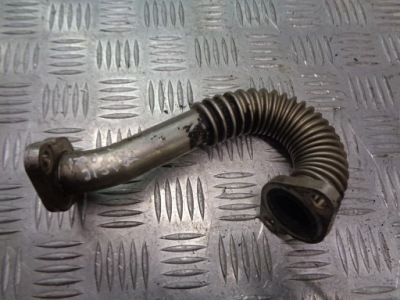 Труба трубка шланг egr renault trafic i 2.0 dci 8200626222 фото №1