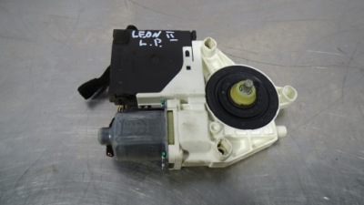 Моторчик окон левый перед seat leon 1.9tdi фото №1