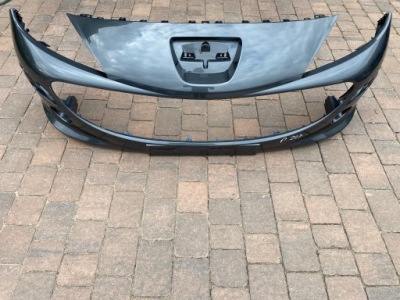 Peugeot 207 бампер передній фото №1