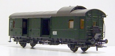 Roco - wagon pocztowy 2-osiowy DB