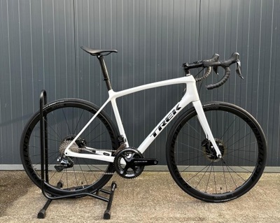 Trek Emonda SLR 9 Disc Dura Ace 2x11 Aeolus Project One rozm. 58