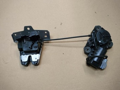 Volvo s90 v90 ii 2017-2021 замок доводчик крышки задняя фото №1