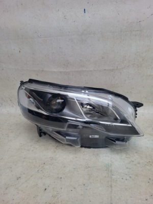 Peugeot expert iii traveller 16- лампа правая перед передняя ксенон фото №1