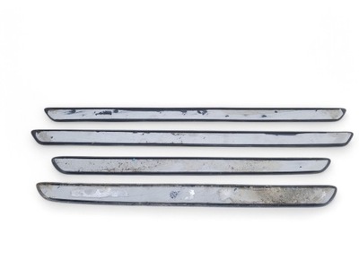 Alfa romeo stelvio комплект пороги фото №1