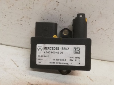Блок управления, время накаливания mercedes-benz оригинальный номер a6409004200 фото №1