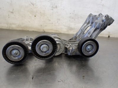 Кронштейн генератора натягувач mercedes w169 a200 фото №1