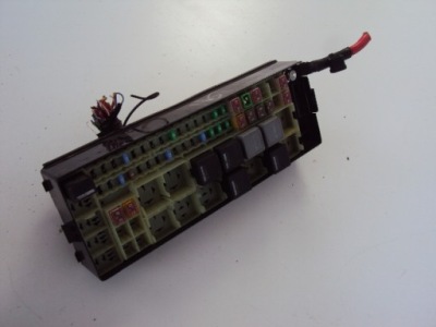 Коробка предохранителей range rover sport l320 09- фото №1