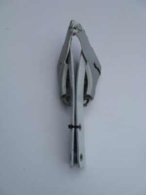 Петли капот перед fiat grande punto evo фото №1