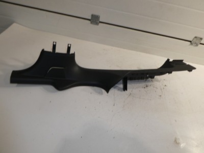 Vw caddy обивка защита порог задняя 2k0853370p фото №1