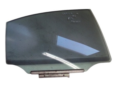 Скло двері правий задня lexus is 2005- фото №1