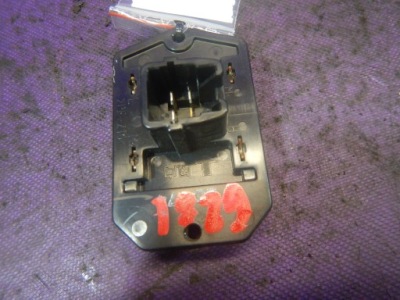 Toyota corolla e12 00-08 резистор резистор вентилятор 4 pin фото №1