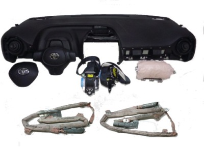 Toyota aygo приборная панель консоль подушка безопасности ремни шторки безопасности фото №1