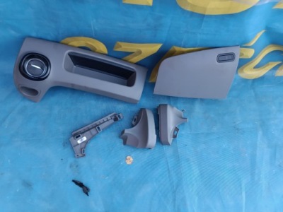 Vivaro trafic iii бардачок решётка обдув фото №1