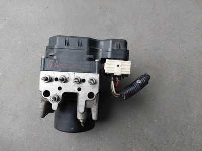 Насос abs lexus gs iii gs 300 44540-30100 фото №1