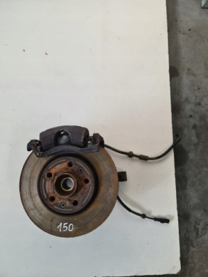 Ступиця поворотний кулак ліва trafic iii vivaro b фото №1