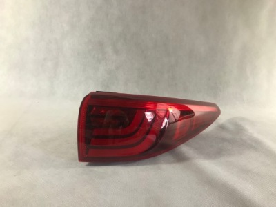 Kia sportage iv gt line 15-18 лампа задня права eu фото №1