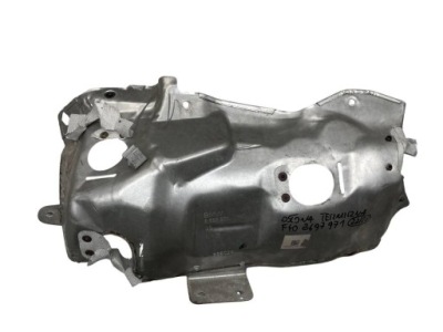 Bmw оригінальний номер 8697971 1' f40 захист ізоляція теплова фото №1