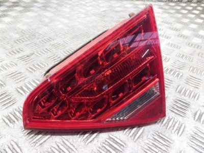 Audi a5 8t лампа права задня w кришка led 8t0945094a фото №1