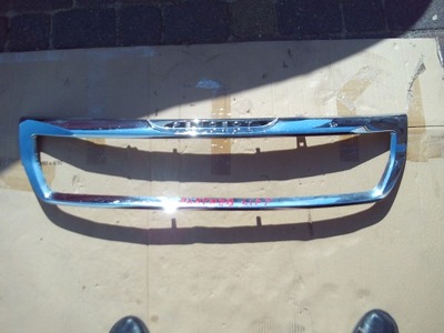 Решётка радиатора хром peugeot partner lift 9810964777 фото №1