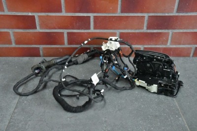 Замок лівий доводчик soft close bmw 8 g14 g15 m8 f91 f92 10km фото №1