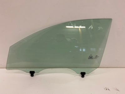 Kia sportage iii стекло дверь левая передняя 10 rok фото №1