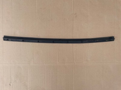 Dodge ram 1500 19 2019-2024 прокладка дверь нижняя левая передняя фото №1