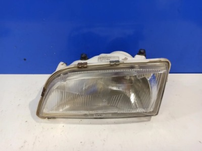 Volvo s40, v40 2001 ліва сторона лампи передні фото №1