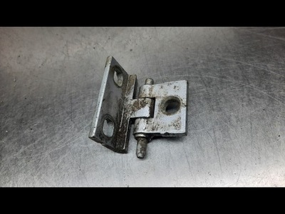 Петля дверь левый volvo s60 v70 ii фото №1