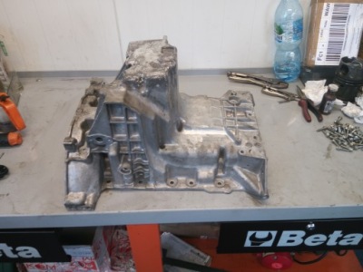 Поддон масла land range rover 9h2q 6675 bd фото №1