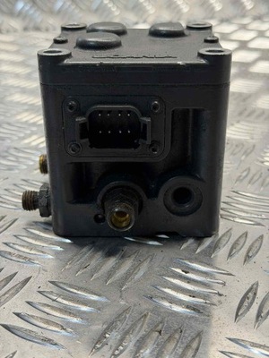 Клапан колодка egr scania ntg фото №1