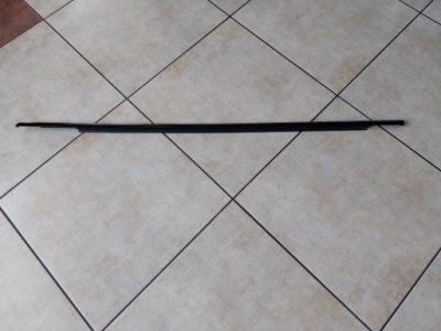 Молдинг ущільнювач - лівий перед - audi a6 c8 - 4k0 фото №1