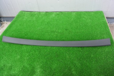 Защита пластик крышки багажника audi q7 4l фото №1