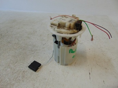 Peugeot partner ii tepee berlingo 1.6 помпа пального 9684994380 фото №1