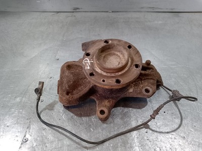 Поворотний кулак лівий перед vw crafter 2.5 tdi фото №1