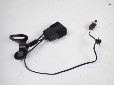 Клипса замок поперечина безопасности peugeot 5008 i europa 9681982580 фото №1