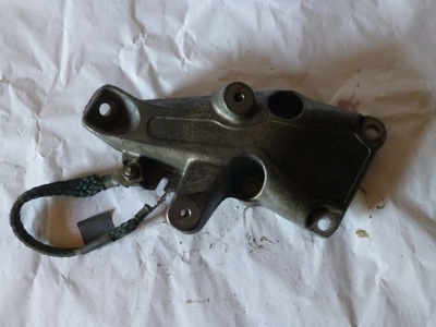 Кронштейн двигателя 6776529 bmw e90 фото №1