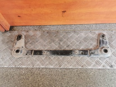 Балка кронштейн кронштейн clio iv 4 8200537434 фото №1