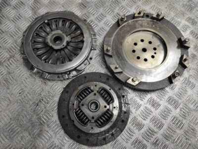 Диск прижим колесо маховик avensis t22 2.0 16v фото №1