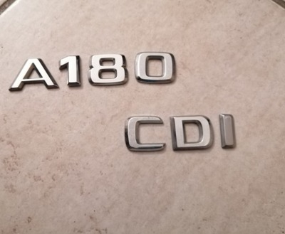 EMBLEMA MERCEDES W169 A 180 CDI  