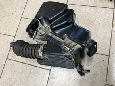 Корпус фільтра повітря twingo iii фото №1