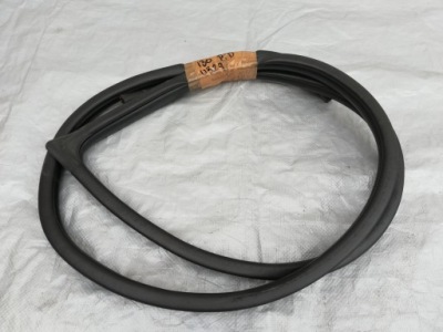 Прокладка двері права перед hyundai i30 i 07-12 фото №1