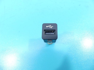 Разъём usb bmw f10 9167196 фото №1