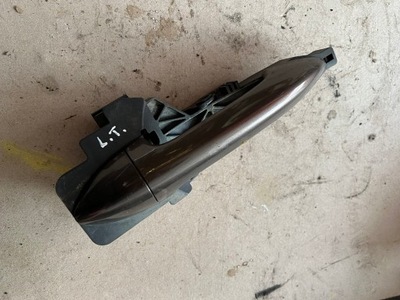 Kia venga 9-15 ручка дверь левая задняя цвет d5 фото №1