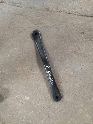 Alfa romeo giulietta кронштейн кронштейн зона деформації правий перед фото №1