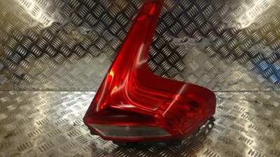 Лампа правый задняя v40 ii nr13 фото №1