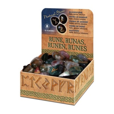 Runy w kamieniach BLOODSTONE - heliotrop