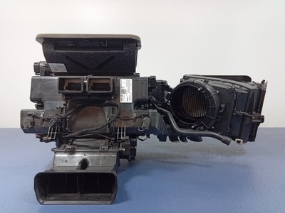 BENTLEY BENTAYGA 36A HEATER EUROPE 4M1820005AA  